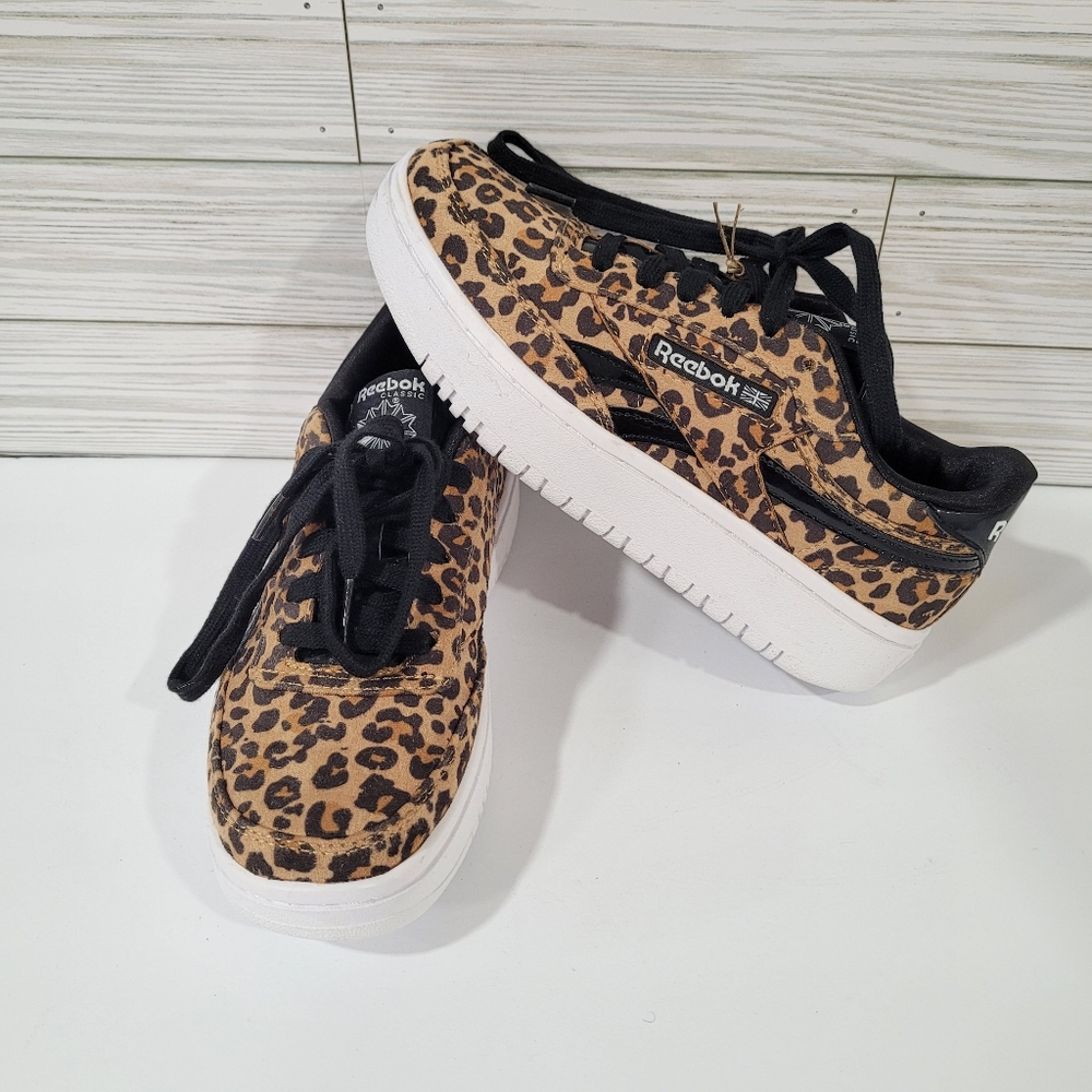 Reebok Animal print Sneakers size 4.5 Girls NWT